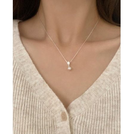 (925 Silver) Angel cubic pearl necklace A 04