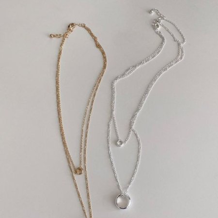 two round necklace